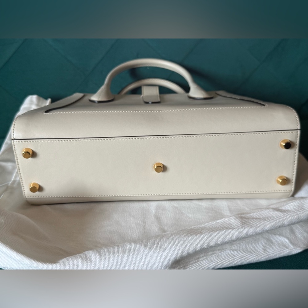 Authentic Gucci Jackie 1961 Tote Bag - Picture 6 of 15